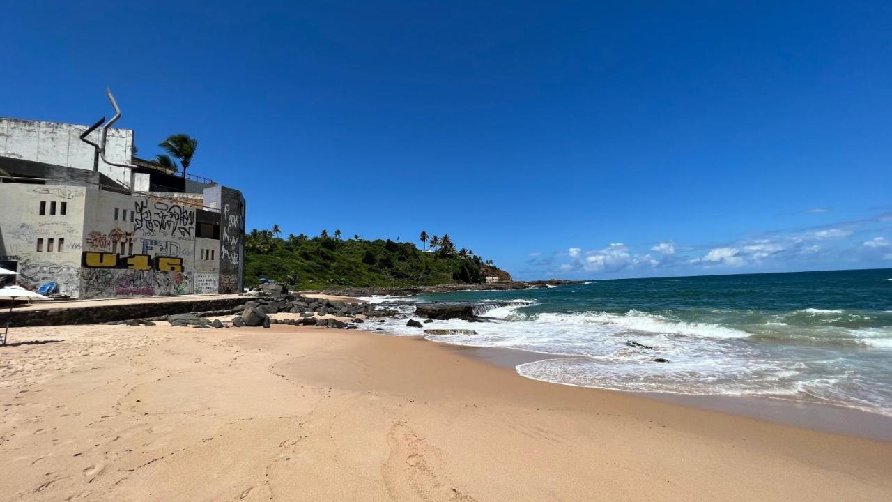 Lindo Vista Mar Na Praia Do Buracao - Rio Vermelho Сальвадор Экстерьер фото